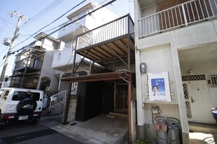 山科区小山一石畑貸家の物件外観写真